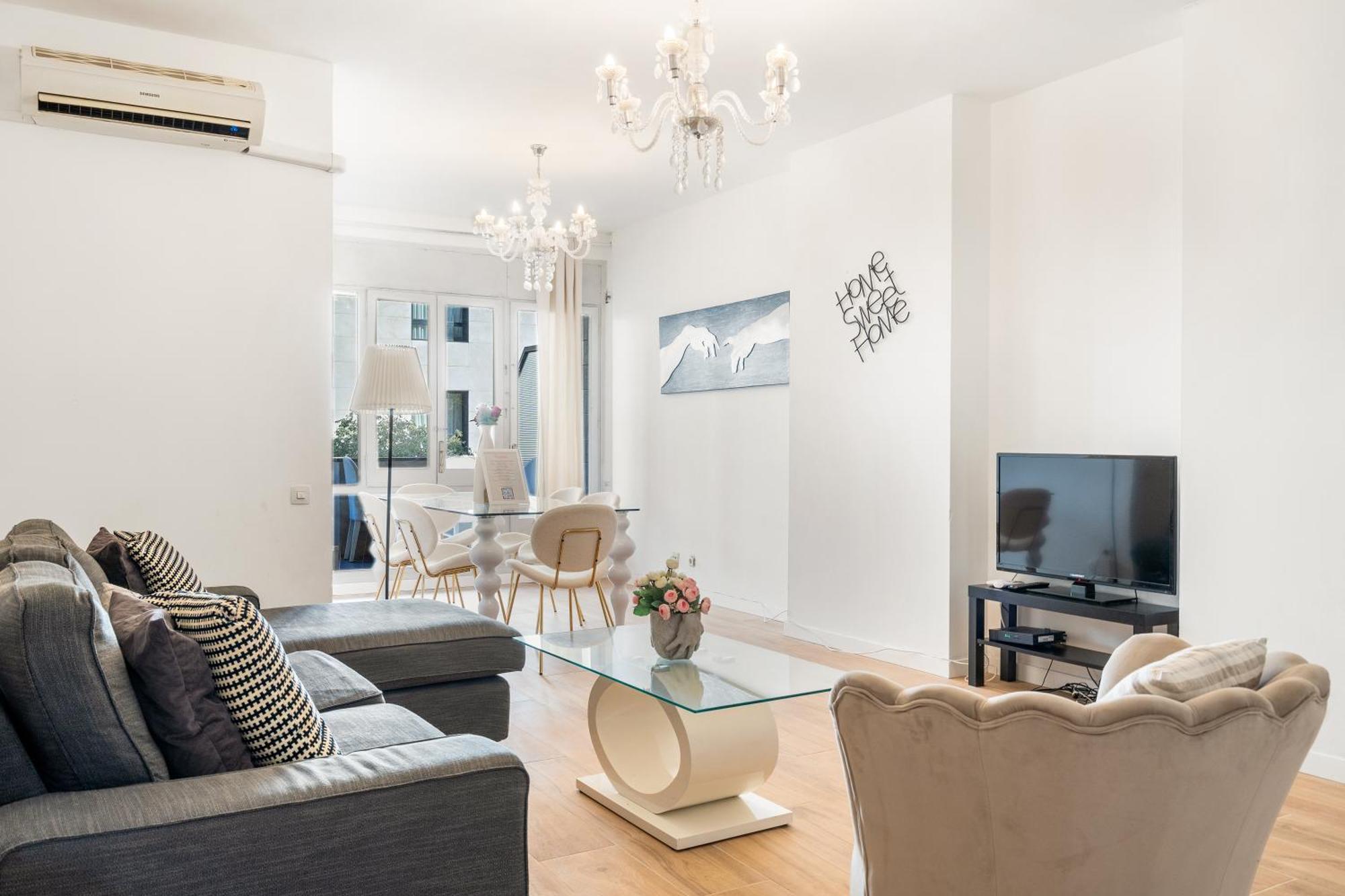 Fridays Flats Spacious 4Br Family Retreat Barcelona Exterior foto